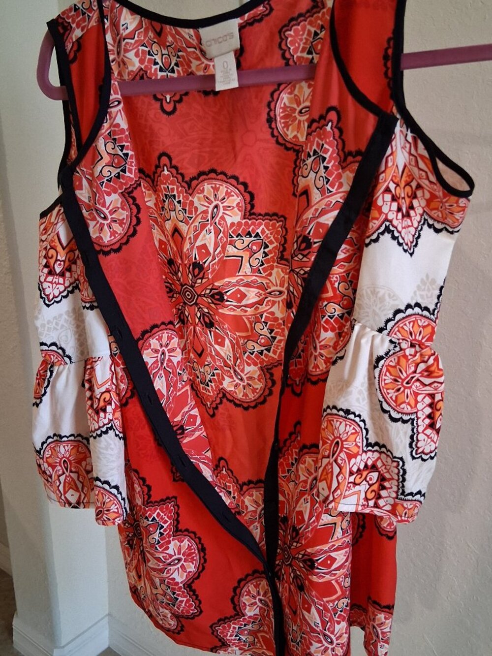 Chico’s Cold Shoulder Ruffle Bell Sleeve Blouse Size 0 Orange Mandala Paisley - Picture 4 of 9